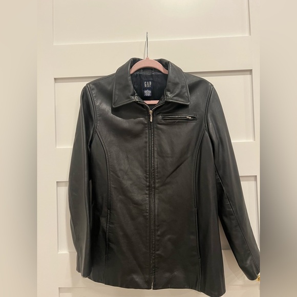 Vintage 90s GAP Women's Sleek Black Leather Jacket - Picture 1 of 6